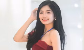 Á hậu Vũ Hồng Hạnh: 'Ngưỡng mộ Hoa hậu Việt Nam Đỗ Thị Hà vì tinh thần không ngừng học hỏi'