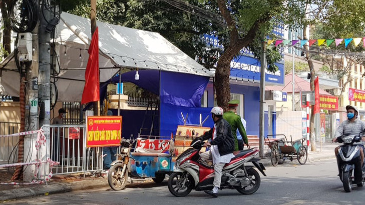 Cách ly 77 cán bộ điện lực Cẩm Giàng vì 2 đồng nghiệp dương tính SARS-CoV-2 