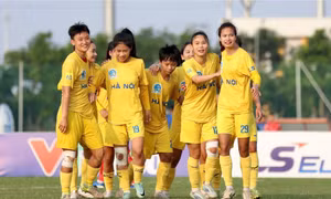 Giải nữ VĐQG: Huỳnh Như toả sáng, TP Hồ Chí Minh I vẫn ngậm ngùi nhìn Hà Nội vô địch lượt đi 