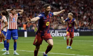Lewandowski ghi bàn, Barca ngược dòng thắng Atletico Madrid 
