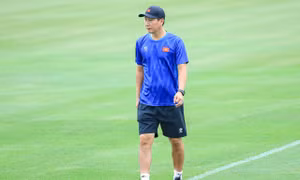 Ông Kim Sang-sik: Rất nhiều người nhắn tôi hỏi vé bóng đá 