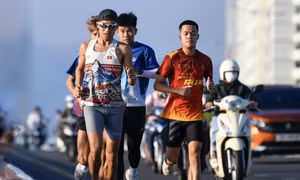 HCV SEA Games Nguyễn Văn Lai 'đánh' giải marathon 'Việt Nam tôi đó 2026' 