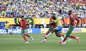HIGHLIGHTS: Morocco buộc ứng viên vô địch Brazil chia điểm 