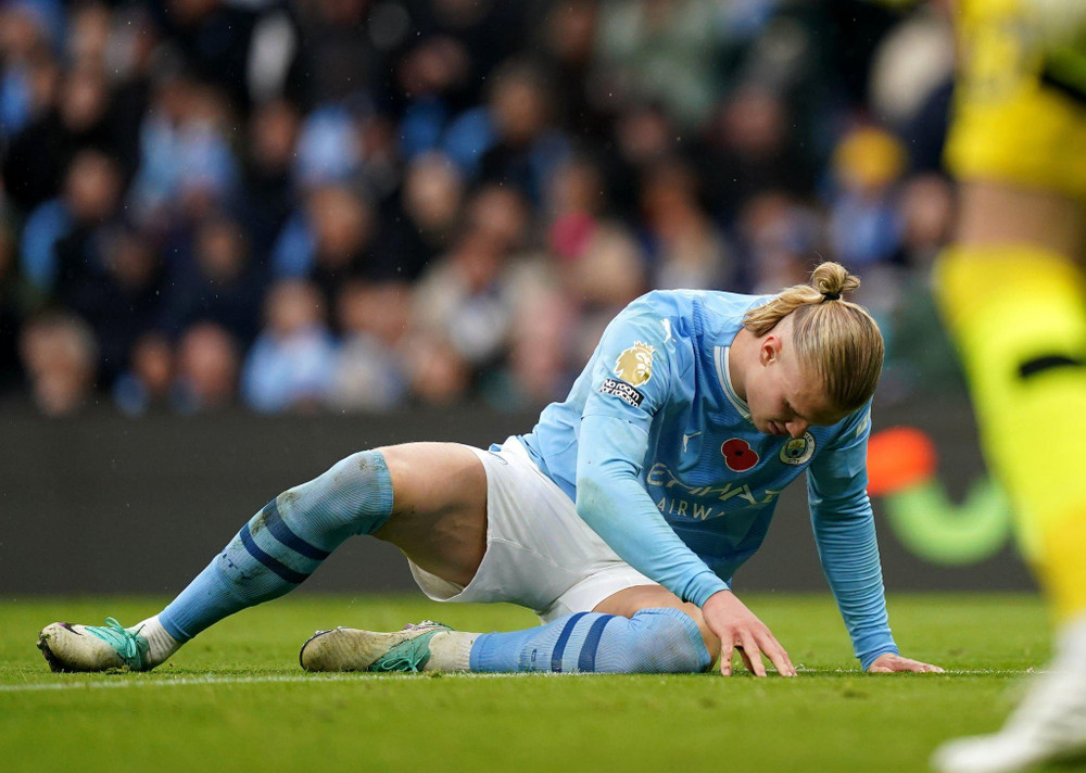 Erling Haaland chấn thương, tịt ngòi dù Man City thắng 6 sao | Báo điện tử  Tiền Phong