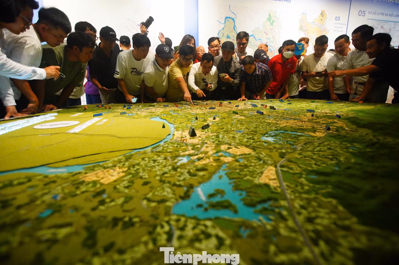 tp-7988314633179-638cf6e7338a01ad3d26e04b0a3584bd.jpg