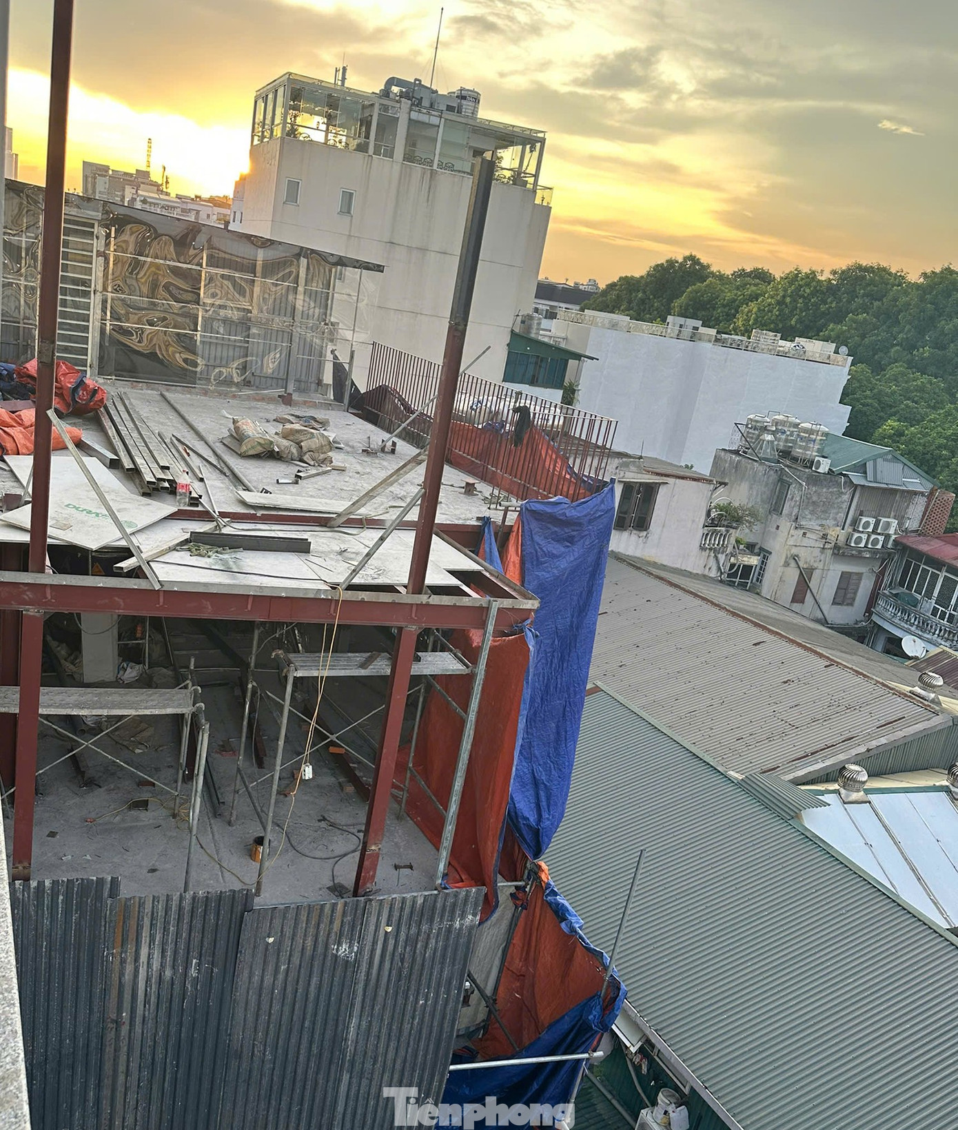 Công trình vi phạm nhìn từ trên cao tp-z6790378132170-46a130c0f8051089b5fb3e46c06fb65f.jpg
