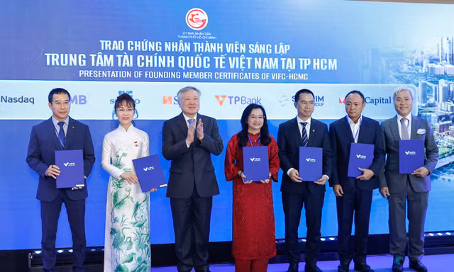 Vai trò của 13 doanh nghiệp tại Trung tâm Tài chính quốc tế TPHCM