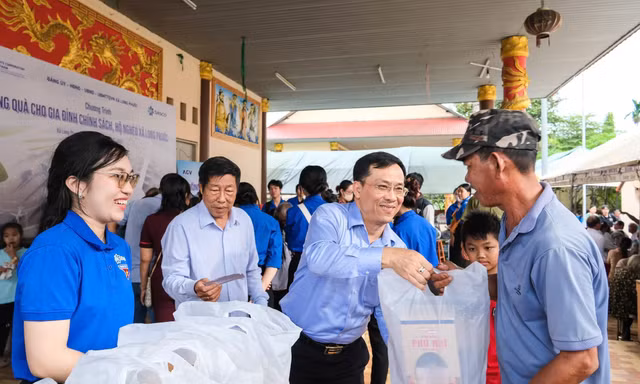 SASCO triển khai nhiều hoạt động tri ân, kỷ niệm 78 năm Ngày thương binh - liệt sĩ 