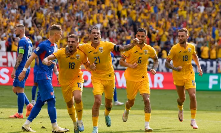 Highlights Slovakia vs Romania: Dắt tay nhau đi tiếp
