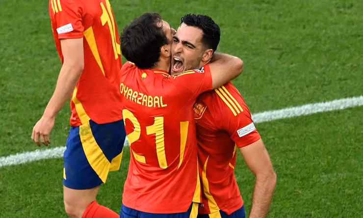 HIghlights Tây Ban Nha vs Đức: Thắng chủ nhà siêu kịch tính, La Roja giành vé vào bán kết