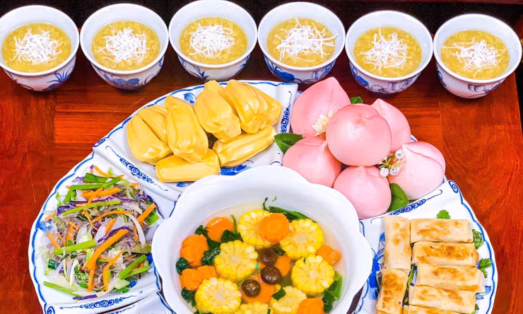 Cúng chay hay cúng mặn ngày Tết: Chuyên gia lên tiếng