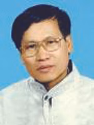 Nhà văn Lê Hoài Nam