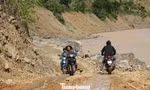 Con đường hư hỏng nghiêm trọng 