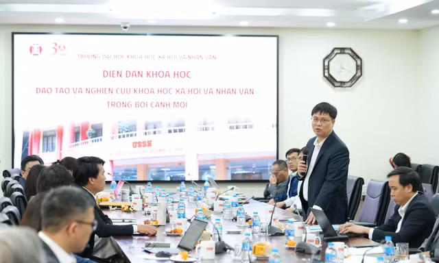 Tìm giải pháp để ngành khoa học xã hội 'sáng' hơn?