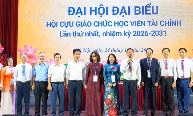 NGƯT.PGS.TS Phạm Văn Liên giữ chức Chủ tịch Hội cựu giáo chức Học viện Tài chính nhiệm kì đầu tiên 