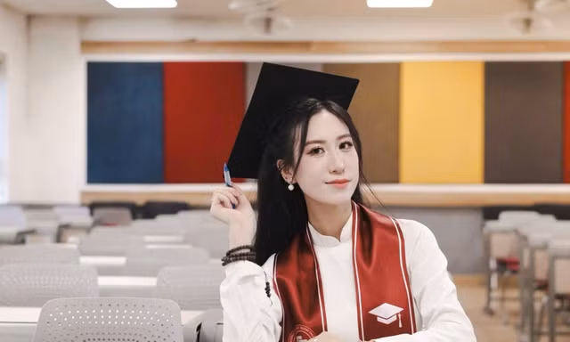 Cựu nữ sinh Ngoại thương và khát vọng của người trẻ
