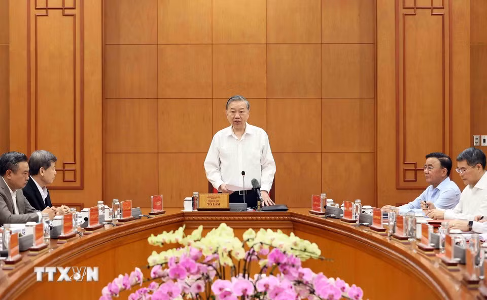 tong-bi-thu-to-lam-chu-tri-cuoc-hop-thuong-truc-ban-chi-dao-trung-uong-ve-phong-chong-tham-nhung-lang-phi-tieu-cuc-1-resize.jpg