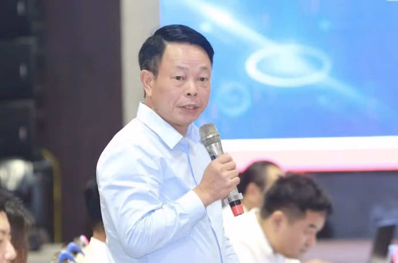 tbt-bao-tien-phong-325.jpg