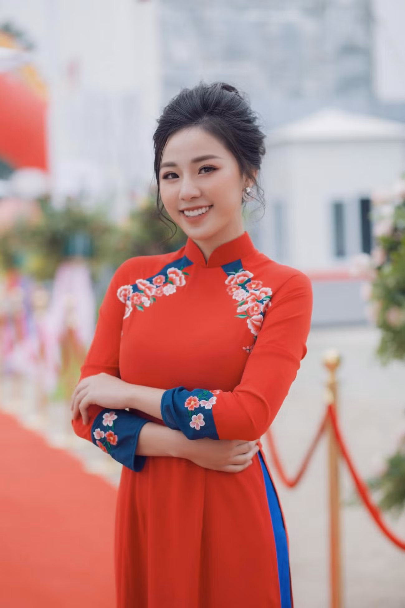 Cô MC 9X khiến hàng ngàn game thủ “cảm nắng“ ảnh 3