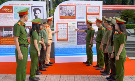 Triển lãm tái hiện cuộc đời anh Lý Tự Trọng