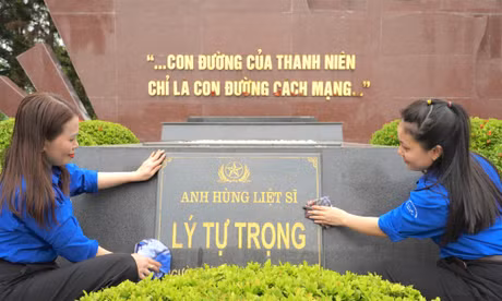 Tuổi trẻ Hà Tĩnh noi gương anh Lý Tự Trọng