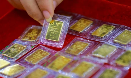 Giá vàng đứng im, nhà đầu tư quay sang chứng khoán?