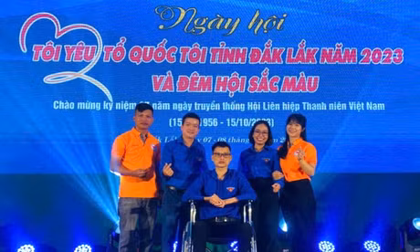 Chàng trai 9x lan tỏa yêu thương, tình nguyện vì cộng đồng