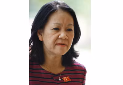 Để hòa nhập với thanh niên