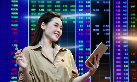 Chứng khoán lập kỷ lục lịch sử 