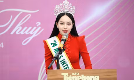 Tổng Biên tập báo Tiền Phong: 'Thanh Thủy là tấm gương cho thí sinh Hoa hậu Việt Nam sắp tới'