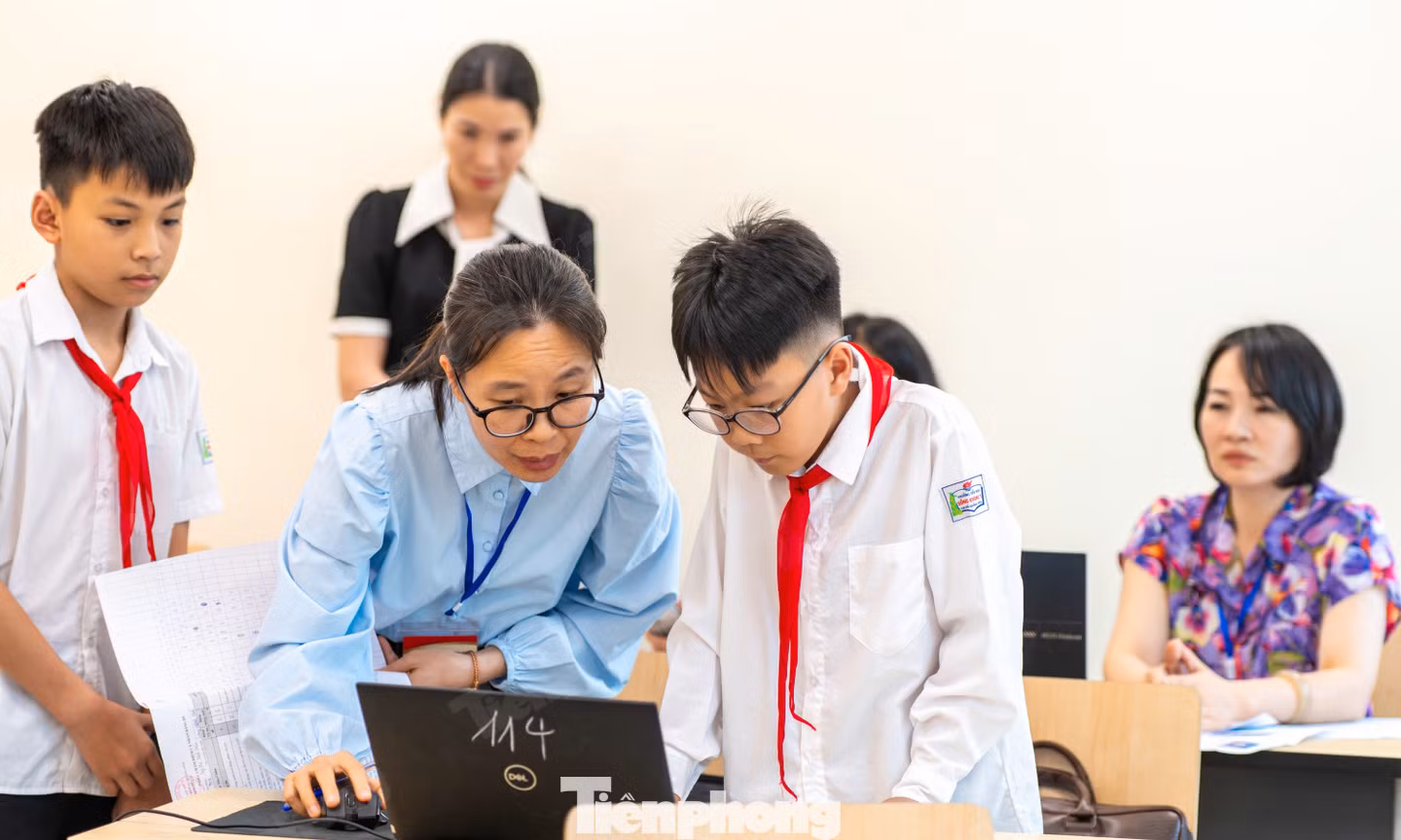 Hơn 700 học sinh tham gia Hội thi tin học trẻ Quảng Ninh lần thứ 27