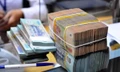 Vì sao rất nhiều tiền 'bơm' ra thị trường mà lãi suất cho vay không giảm?