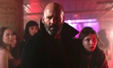 'Ngôi sao Hollywood' Jason Statham tái xuất màn ảnh rộng với phim hành động giật gân