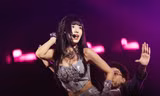 Han Sara ‘rã đông’ thành công trong concert, bán đấu giá EP gây quỹ ủng hộ người dân Nghệ An chịu ảnh hưởng bão Wipha