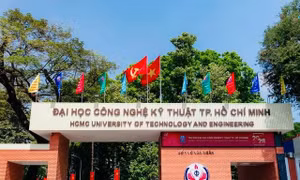 Trường đại học lâu đời ở TPHCM đổi tên, hiệu trưởng trấn an người học