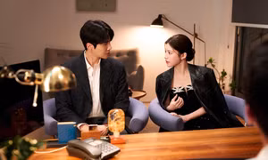 Can This Love Be Translated sửa kịch bản như thế nào trước khi đến tay Kim Seon Ho?