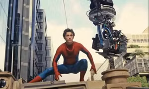 Hiện tượng hiếm gặp: Spider-Man gây bão mạng xã hội chỉ với cảnh hậu trường