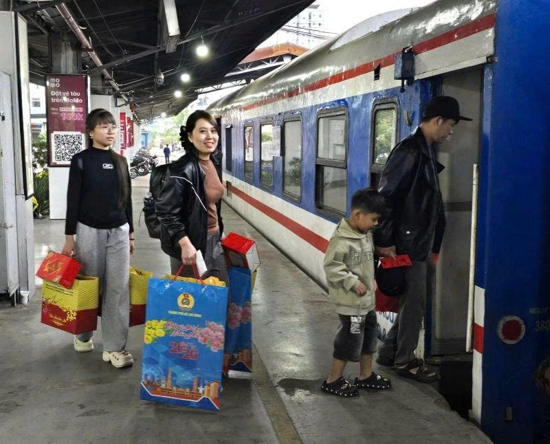 Công đoàn triển khai loạt hoạt động chăm lo Tết Bính Ngọ 2026 cho người lao động