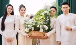 Dàn phù dâu toàn hoa hậu, á hậu trong lễ ăn hỏi Đỗ Thị Hà ở Thanh Hóa