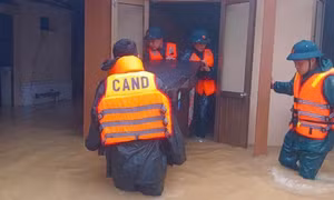 Hà Nội cảnh báo lũ rừng ngang, yêu cầu không chủ quan