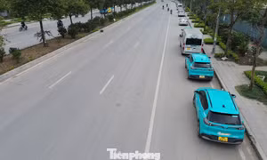 Đề xuất cho phép trông xe tạm dưới lòng đường, vỉa hè: Dân có chỗ đỗ xe hợp pháp, ngân sách thêm nguồn thu