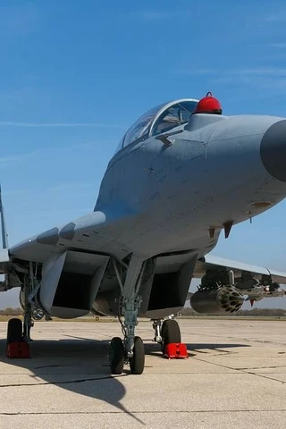 Ukraine tấn công nhà máy sản xuất máy bay MiG của Nga