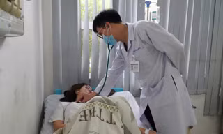 Gây ngộ độc thực phẩm cho 108 người, bị phạt 32 triệu đồng