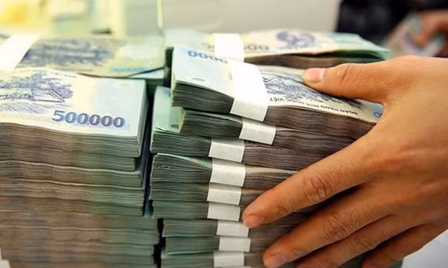 “Tăng tốc” tín dụng để thúc đẩy nền kinh tế, ngân hàng kiến nghị gì?