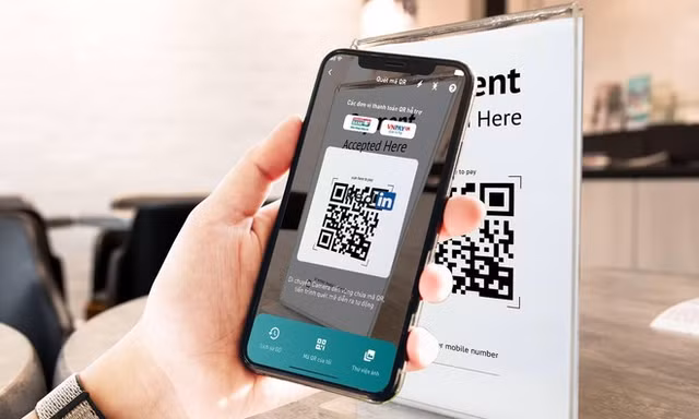 Đi nước ngoài quét mã QR như ở Việt Nam, hưởng lợi tỷ giá tốt hơn tiền mặt 