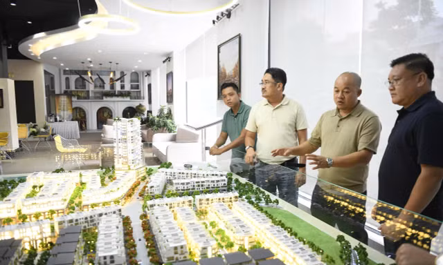 Bất động sản liên quan tới hơn 40 ngành nghề 