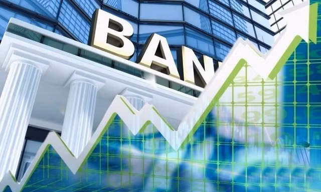 Nhiều ngân hàng lãi đậm 