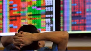 Đầu tuần 'lạnh giá' khi VN - Index tiếp tục mất hơn 22 điểm