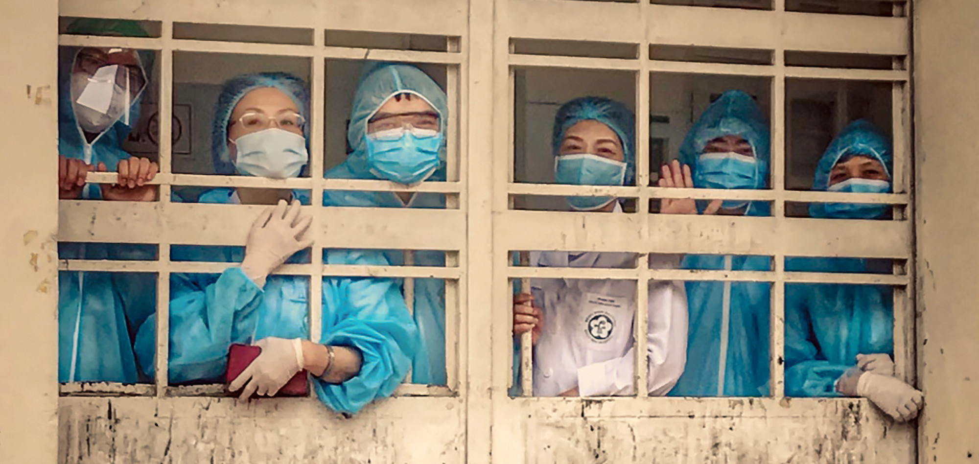 14 ngày trong 'ổ dịch' COVID-19 Bạch Mai: Trên cả tình người ảnh 2