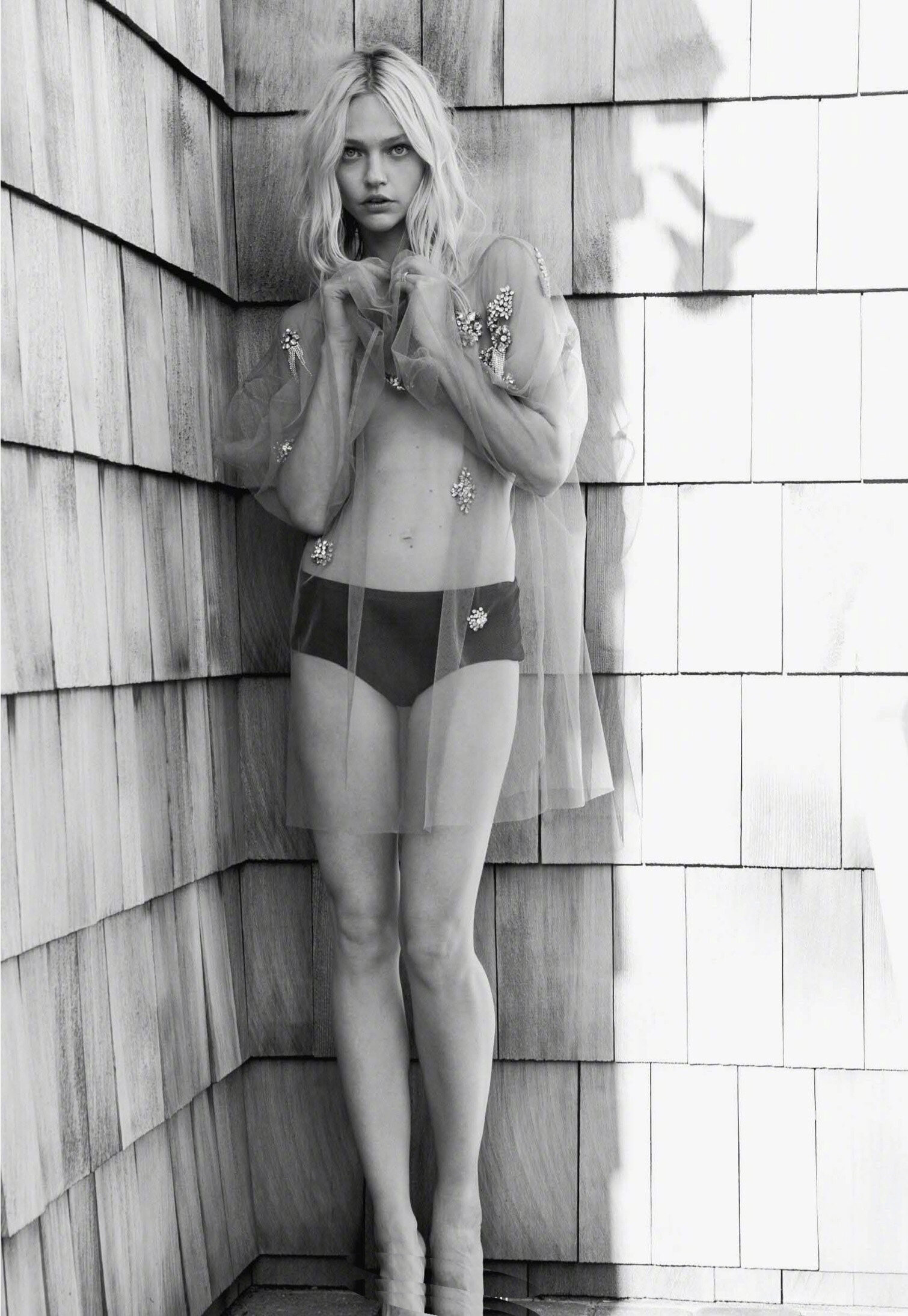 Tramvay pararamida porno multfilmlar Hind porno jinsiy aloqa film